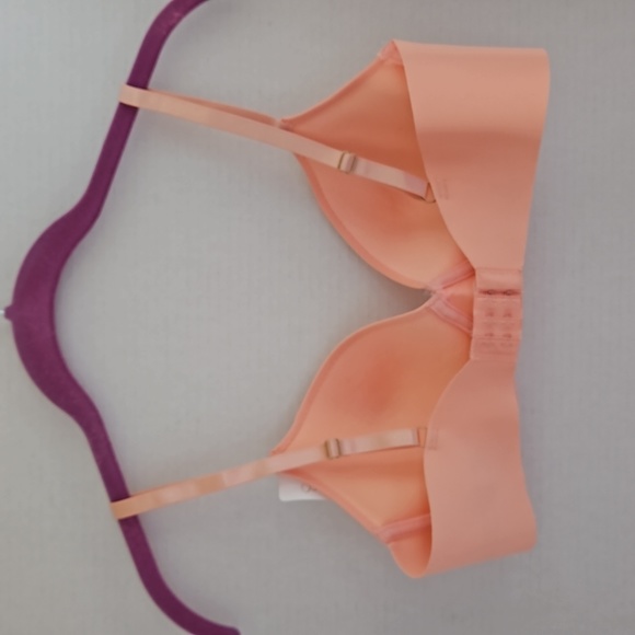 Jessica Simpson | NWOT Women's Bra & Pantie Set Soft T-shirt Underwire Sz 34C - Picture 3 of 6